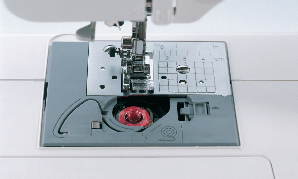 FS20 Macchina per cucire elettronica 4